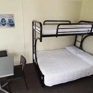 Holiday park Holdens Bay ***