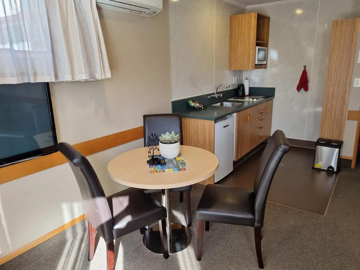 ****  Amross Court Motel Christchurch New Zealand